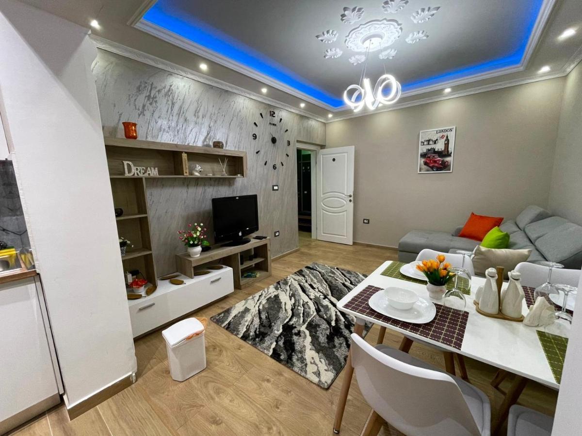 Durres Rebi Apartment Екстериор снимка